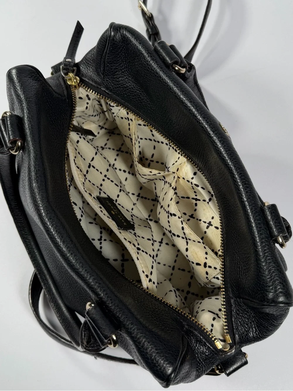 Kate Spade New York Black Pebbled Leather Satchel Crossbody EUC